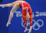 开云体育视频直播-巅峰对决，克莱冠军级表现铸就新疆队胜出公牛传奇