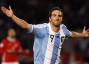 开云官方app入口-当东方巨龙遇上西方孤狼，福克斯的76人如何给北京队上了一堂现代篮球课