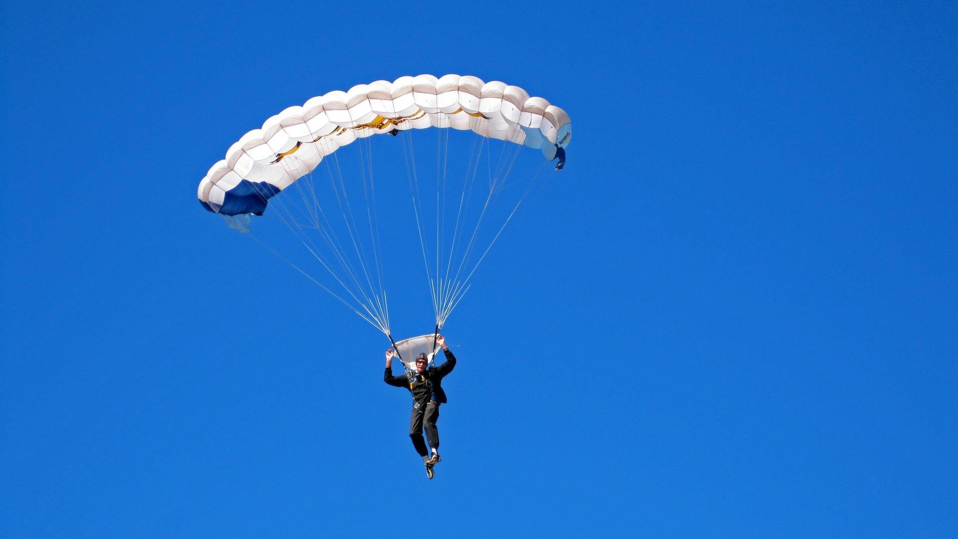 卡塔尔资本席卷欧洲足坛，巴黎圣日耳曼欧冠决赛狂胜尤文图斯，新时代的序章？